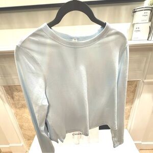 Lululemon long sleeved shirt size 4
in ice blue.